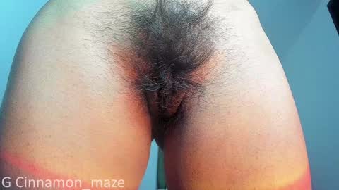 Snapshot of chloe_mazee chatting on December 2024 02:45:01 PM Chloe Maze online show from December 2024 02:45:01 PM