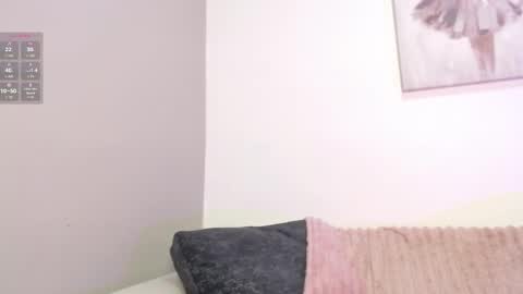 chloe_peach_ online show from March 2026 12:11:01 PM