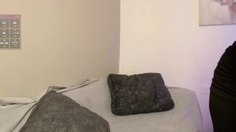 chloe_peach_ online show from April 2026 11:58:01 AM