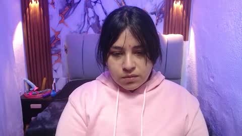 Snapshot of chloe_smith5 chatting on November 2025 01:11:01 PM chloe_smith5 online show from November 2025 01:11:01 PM