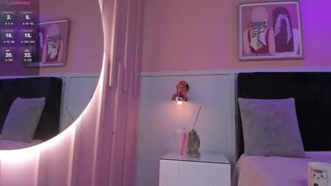   online show from January 2026 07:26:01 PM