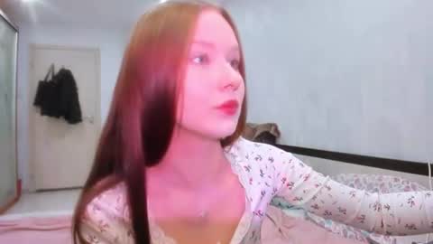 chloe wifey online show from November 2025 10:25:02 AM