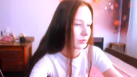 Snapshot of chloe_wifey chatting on July 2026 02:13:02 PM chloe wifey online show from July 2026 02:13:02 PM