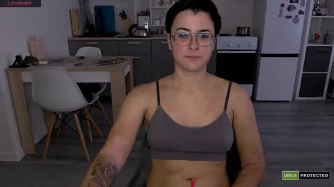 Eva and Sandra online show from September 2025 11:21:02 AM