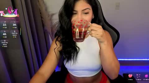 Snapshot of chloebum_ chatting on May 2026 11:05:02 AM Chloe online show from May 2026 11:05:02 AM