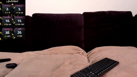 Chloe online show from February 2025 12:29:02 AM