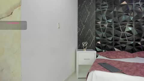 Snapshot of chloegils chatting on December 2025 12:43:02 PM chloegils online show from December 2025 12:43:02 PM