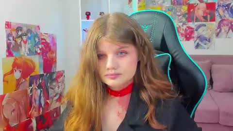 ChloeHalses online show from July 2026 05:15:02 PM