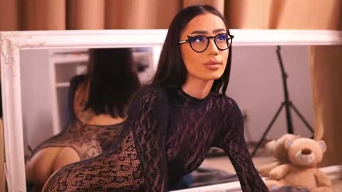 Chlo online show from May 2026 03:24:02 AM