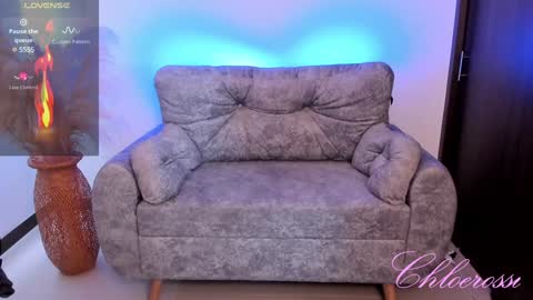 Laura online show from February 2025 07:59:02 PM