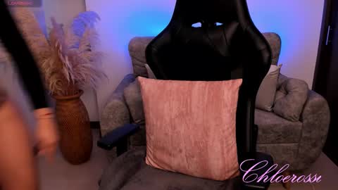 Laura online show from January 2026 11:26:01 AM