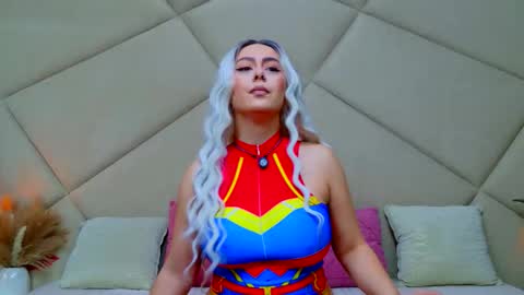 Chloe Vee online show from January 2026 06:08:01 AM