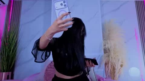 Snapshot of chlooee_ chatting on April 2026 01:26:01 AM Chlooe online show from April 2026 01:26:01 AM