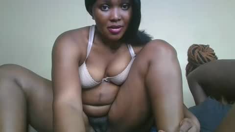 Snapshot of choco_baeb chatting on February 2025 07:24:02 PM nei online show from February 2025 07:24:02 PM