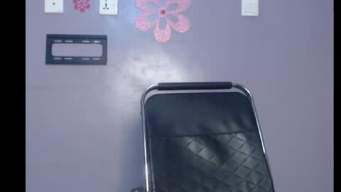 Snapshot of choco_chocox chatting on February 2025 04:37:01 PM ESTHER online show from February 2025 04:37:01 PM