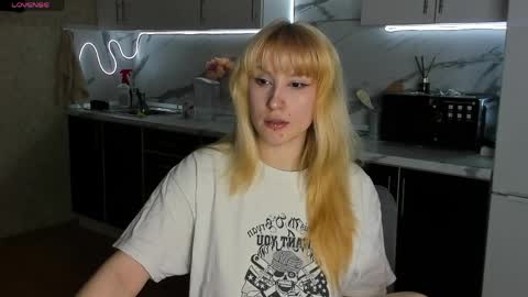 choco_meowx online show from March 2026 10:27:02 AM