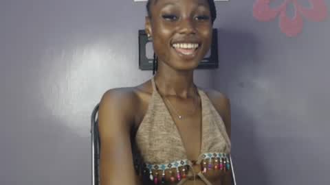 Snapshot of choco_petitqueen chatting on January 2025 11:14:01 AM choco_petitqueen online show from January 2025 11:14:01 AM