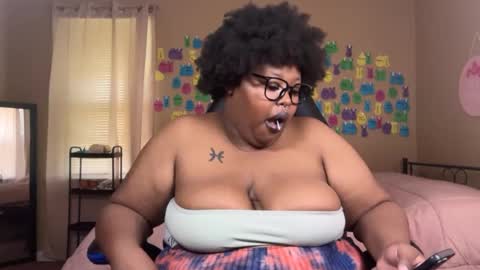 Snapshot of chocolatebunnyxx69 chatting on July 2026 07:27:02 PM Melina online show from July 2026 07:27:02 PM