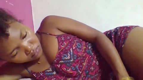 Snapshot of chololatblonde chatting on February 2026 10:02:01 AM chololatblonde online show from February 2026 10:02:01 AM