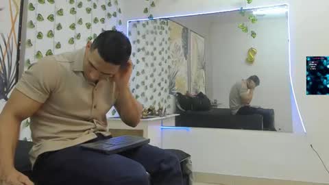 Chorey Thaylor online show from November 2025 04:22:01 PM