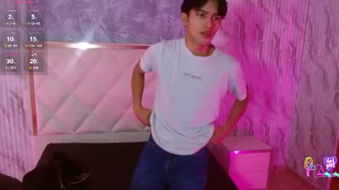 chos_tay online show from June 2026 11:25:01 AM