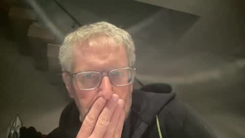 Snapshot of choupipat1 chatting on March 2025 10:31:02 PM choupipat1 online show from March 2025 10:31:02 PM