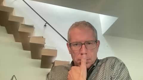 Snapshot of choupipat1 chatting on October 2025 12:48:02 PM choupipat1 online show from October 2025 12:48:02 PM