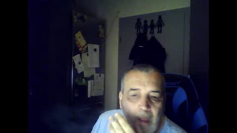 Snapshot of chris250268 chatting on July 2026 05:03:02 AM Chris online show from July 2026 05:03:02 AM