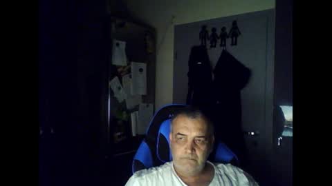 Snapshot of chris250268 chatting on July 2026 03:32:01 AM Chris online show from July 2026 03:32:01 AM