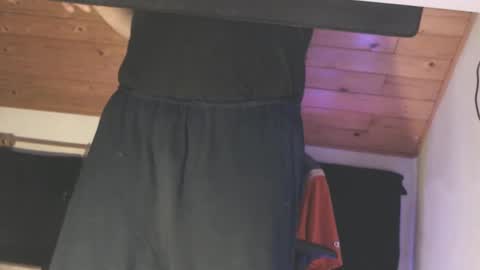 Chris online show from January 2025 10:32:01 AM