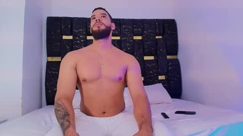 Snapshot of chris_blake__ chatting on November 2025 06:07:02 PM Chris B online show from November 2025 06:07:02 PM