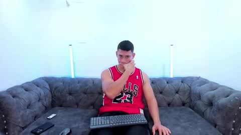 Snapshot of chris_diamonnd chatting on January 2026 08:25:02 PM Chris Diamond online show from January 2026 08:25:02 PM