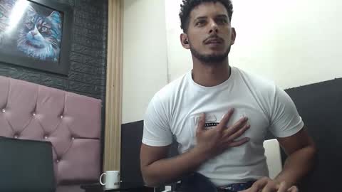 chris_dick2 online show from October 2025 04:34:02 AM