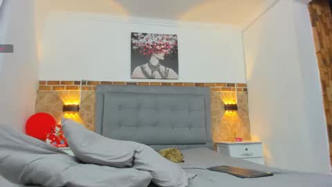 chris_kizz online show from December 2024 07:28:01 AM