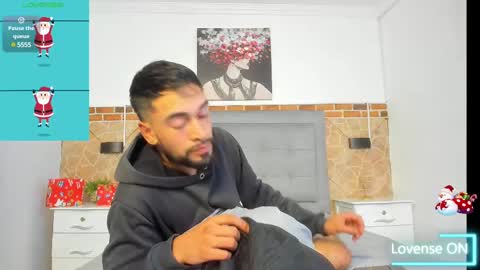 chris_kizz online show from December 2024 09:50:02 AM