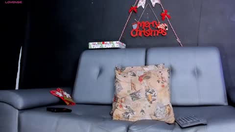 Chriz online show from December 2024 08:42:02 PM