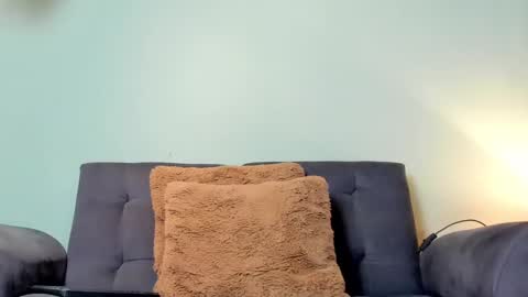 Chriz online show from February 2025 03:29:02 AM