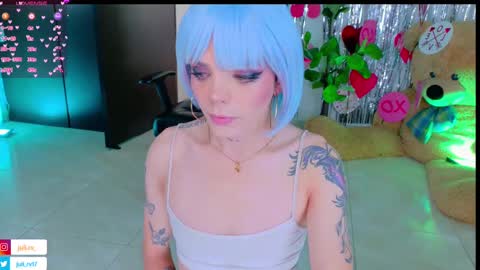 Snapshot of chris_parker01 chatting on February 2025 12:50:01 PM juli Instagram july rv17 - Twitter juli rv17 online show from February 2025 12:50:01 PM