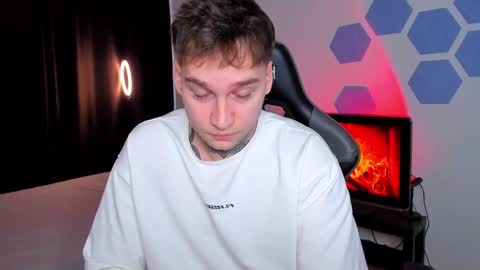 Chris Tyson online show from November 2025 06:37:01 AM