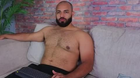 Chris Varden online show from March 2026 07:02:02 PM