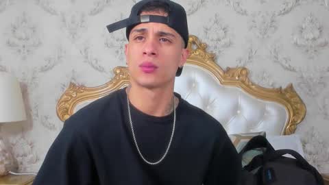 Snapshot of chrismckay_ chatting on November 2025 06:45:02 PM Chris online show from November 2025 06:45:02 PM