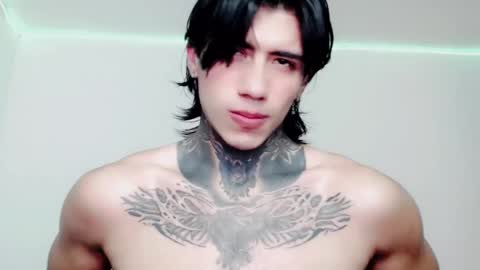 Snapshot of chriss_opp chatting on March 2025 02:16:01 PM CHRIS  INDEPENT MODEL online show from March 2025 02:16:01 PM