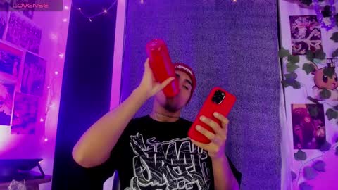 Snapshot of chriss_wg_ chatting on January 2025 01:21:02 AM Christian Wang online show from January 2025 01:21:02 AM