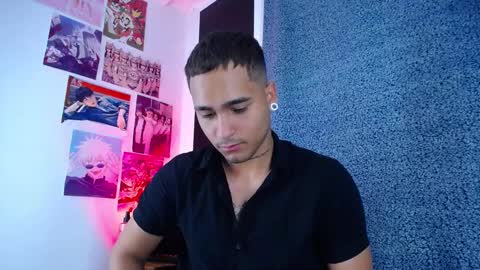 Snapshot of chriss_wg_ chatting on February 2025 11:31:02 AM Christian Wang online show from February 2025 11:31:02 AM