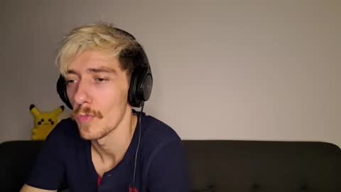 Snapshot of chrisslicer chatting on October 2025 01:46:01 AM Christopher online show from October 2025 01:46:01 AM