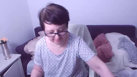 Christa online show from April 2026 02:03:01 AM