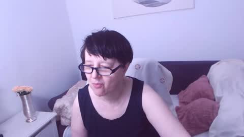 Christa online show from June 2026 08:29:02 PM