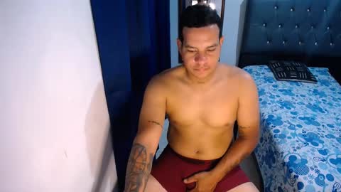 christian_maln online show from October 2025 11:24:02 PM