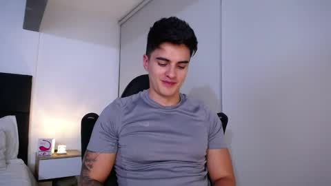 Snapshot of christianvalenzia chatting on February 2025 03:11:02 AM Christian online show from February 2025 03:11:02 AM
