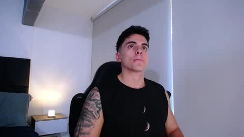 Snapshot of christianvalenzia chatting on October 2025 03:12:02 PM Christian online show from October 2025 03:12:02 PM